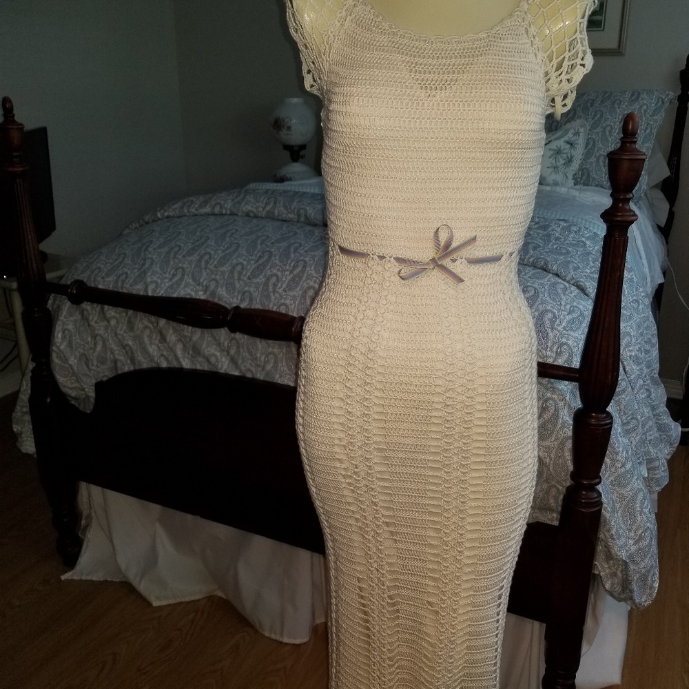 NWT EXPRESS Crochet Maxi Dress XS - Picture 6 of 7